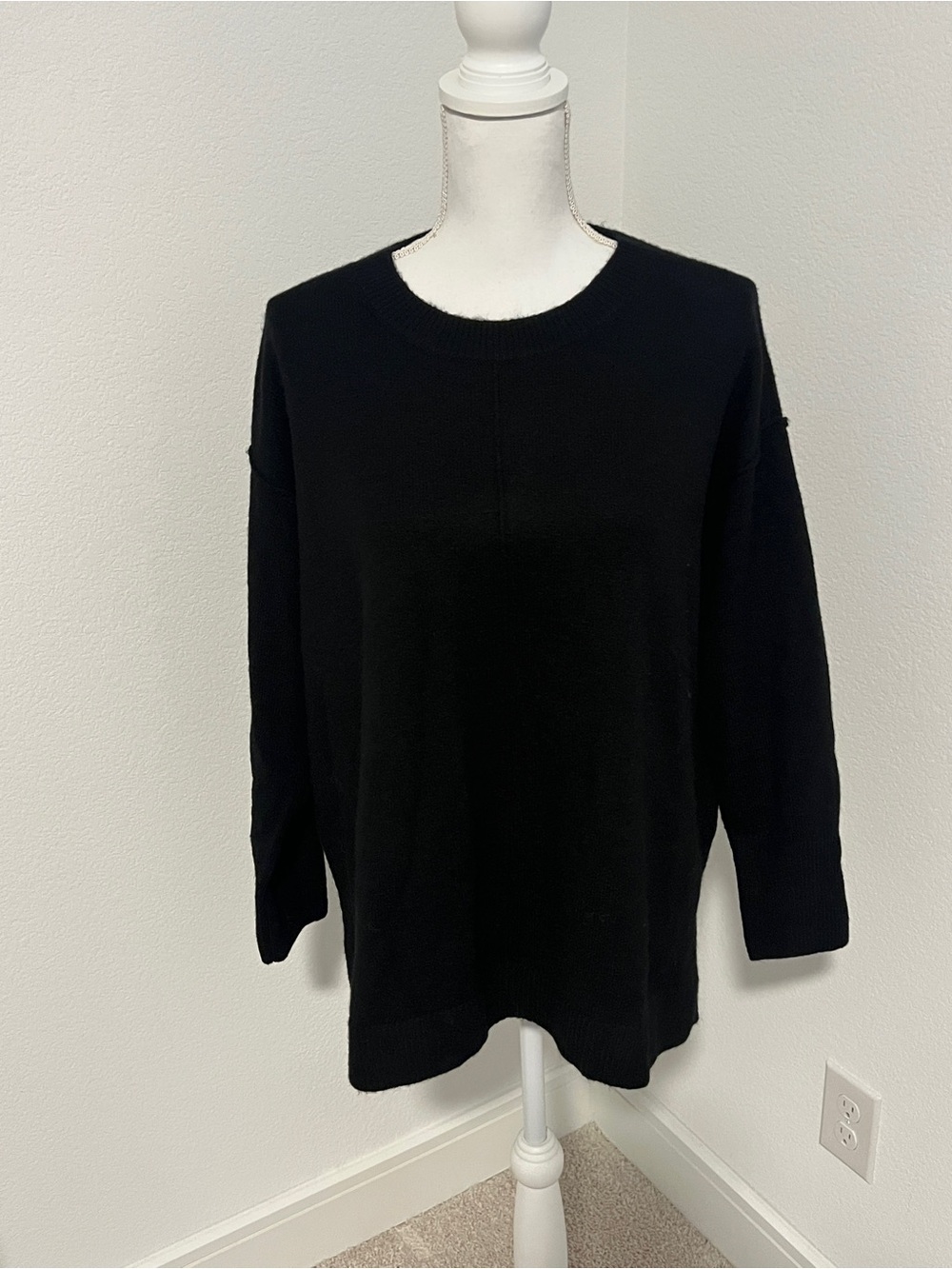 GUC Women's Vince Camuto Crewneck Sweater Top - 1X - Black